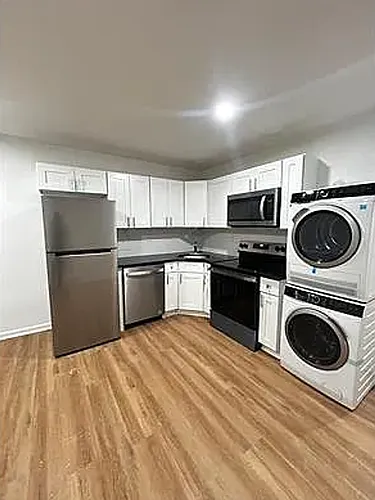 1420 W Girard Ave Photo 1