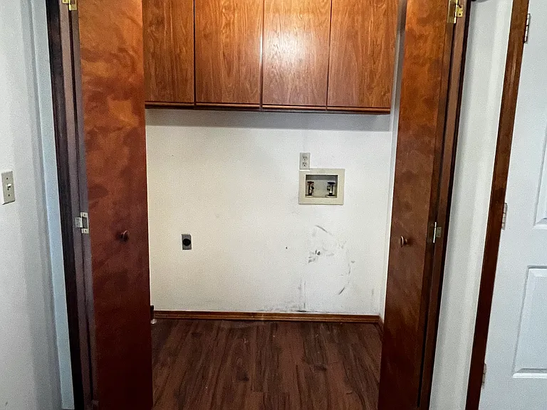 2119 S Ferguson Ave — Photo 19