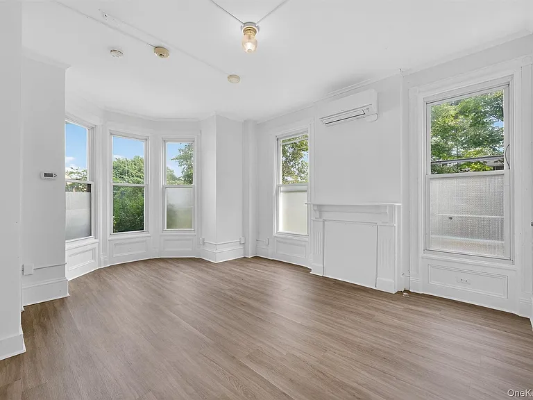 34 Market St #1 — Photo 7
