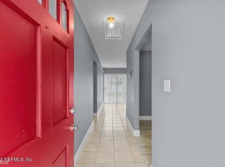 8267 Lone Star Rd, Jacksonville, FL 32211