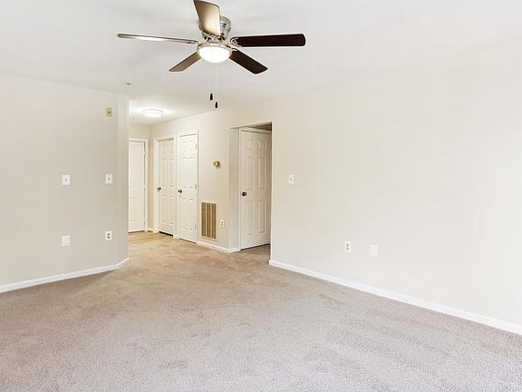 5th image of 3111 River Bend Ct APT C202