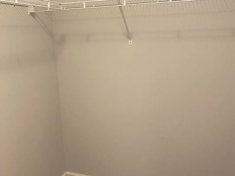 684 Carlsbad Dr — Photo 33