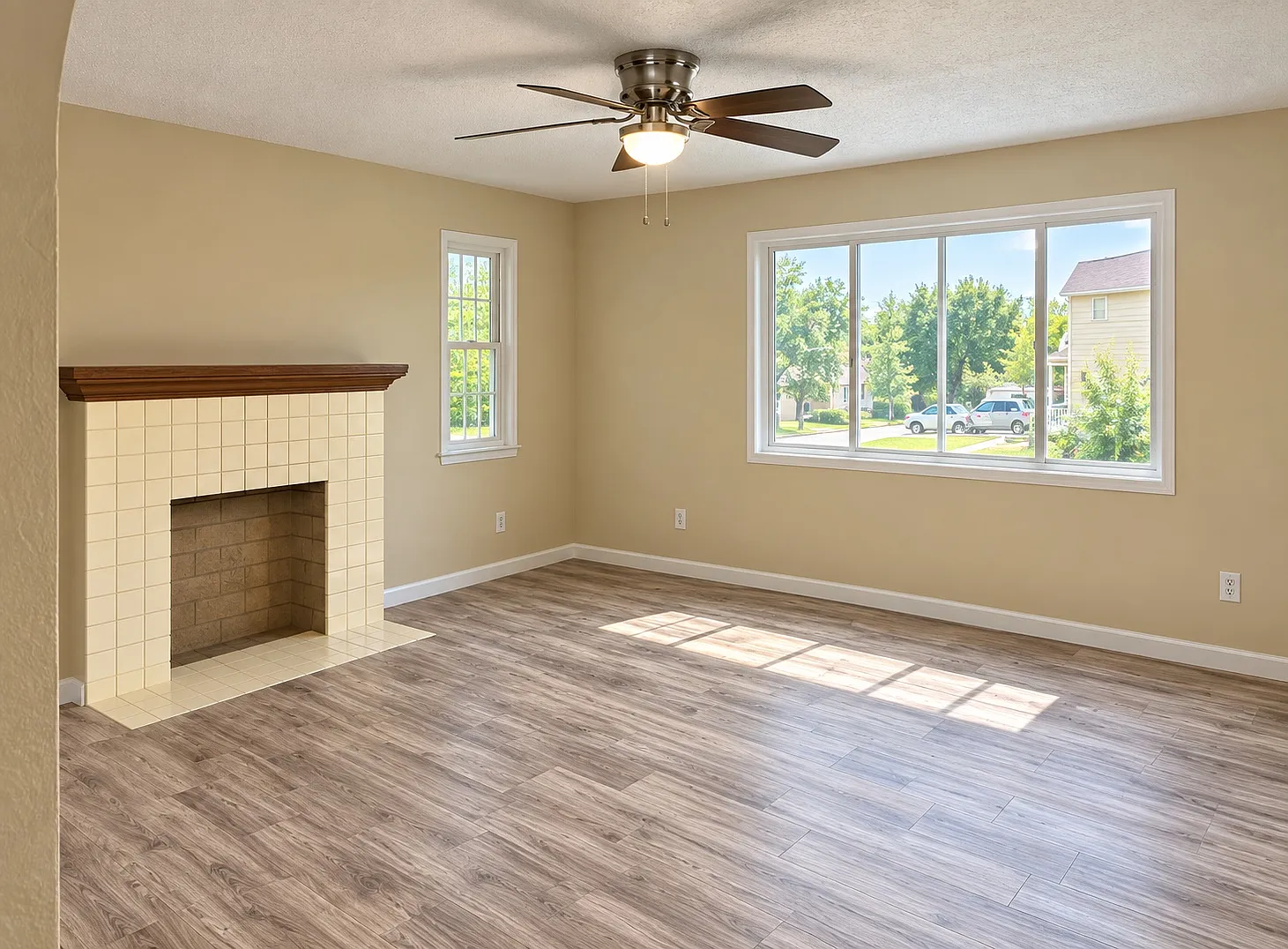 2 bed, 1050 sqft, $1,450 — Photo 4