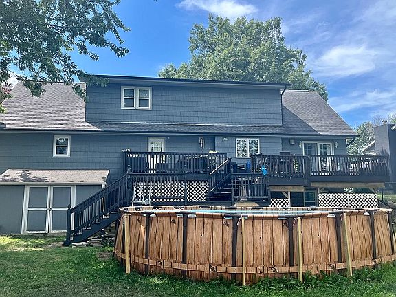 2nd image of 1601 Eastbrook Cir