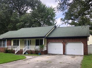 216 Travelers Rest Blvd, Summerville, SC 29485