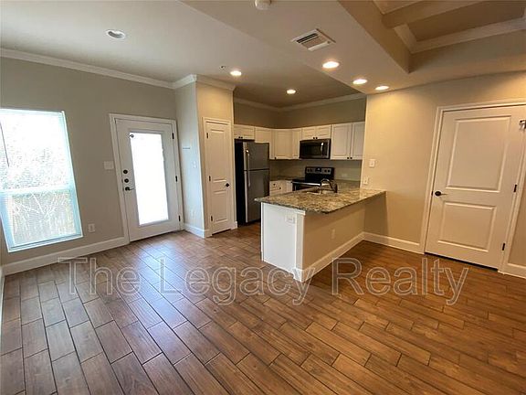 3rd image of 6322 Melanzane Ave Unit 3