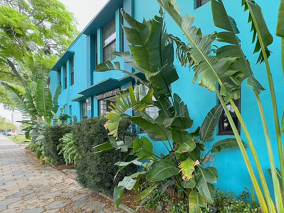 2nd image of 844 5th Ave S APT 11