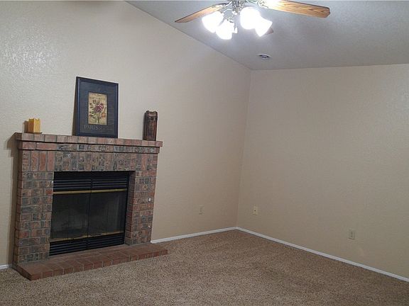 3rd image of 7518 E E St