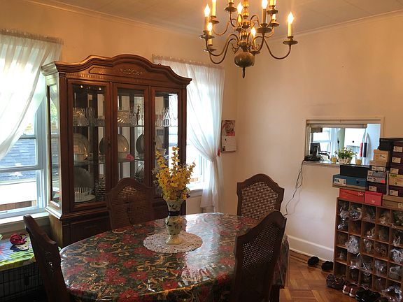 4th image of 8011 159th St