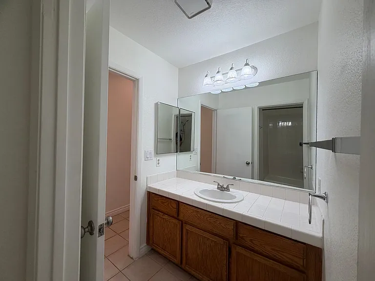 2712 Pastel Ave — Photo 32