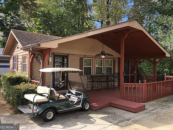 4th image of 87 Maple Wood Ln