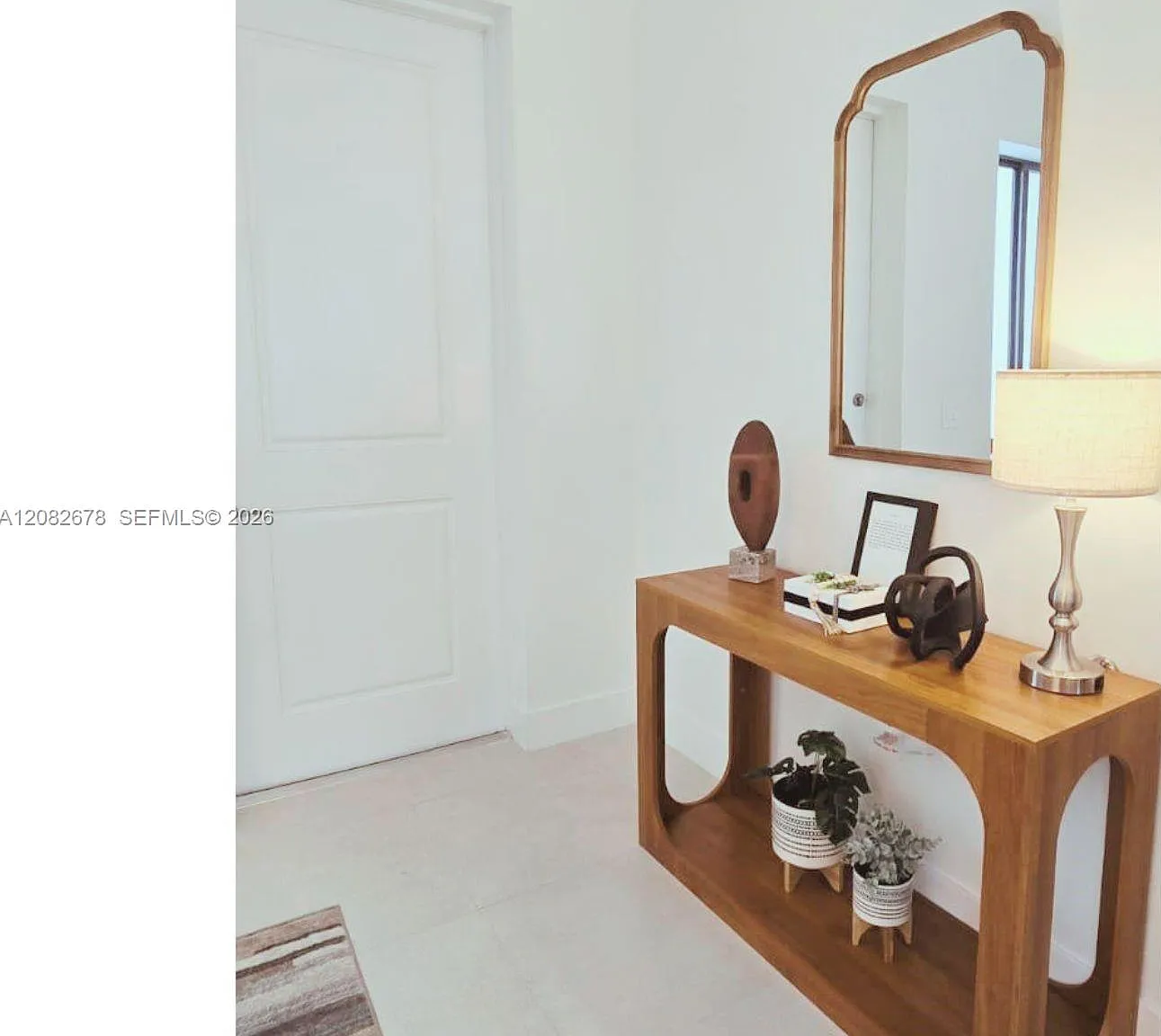 3 bed, 2.5 bath, 1558 sqft, $2,900 — Photo 3