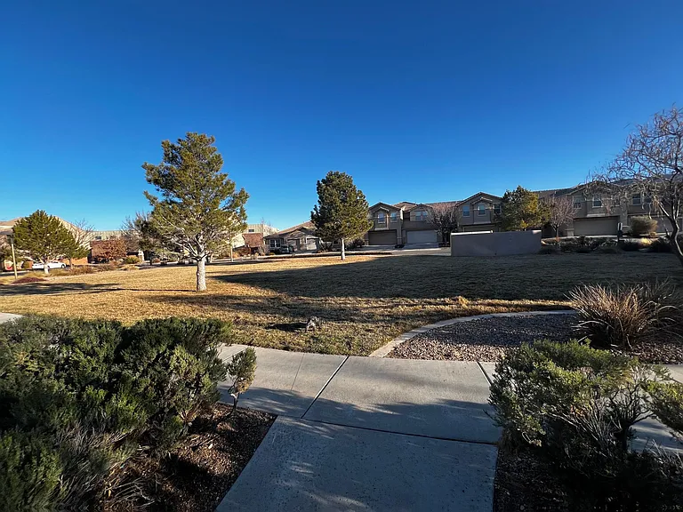 10919 Fort Point Ln NE — Photo 70