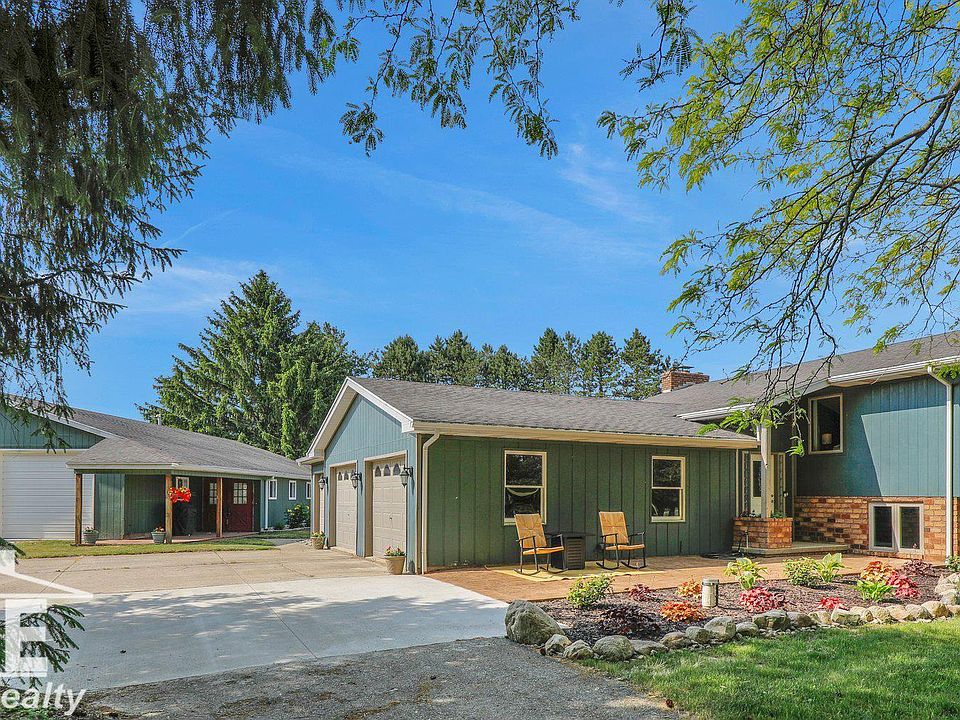 1st image of 11397 E Eaton Hwy