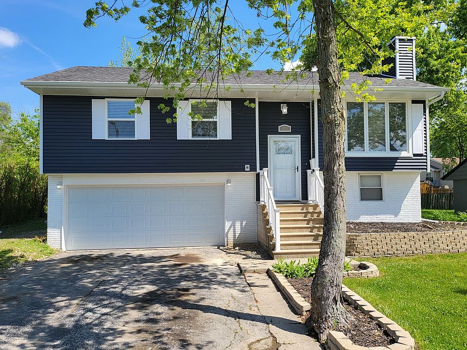 1st image of 3027 224th St