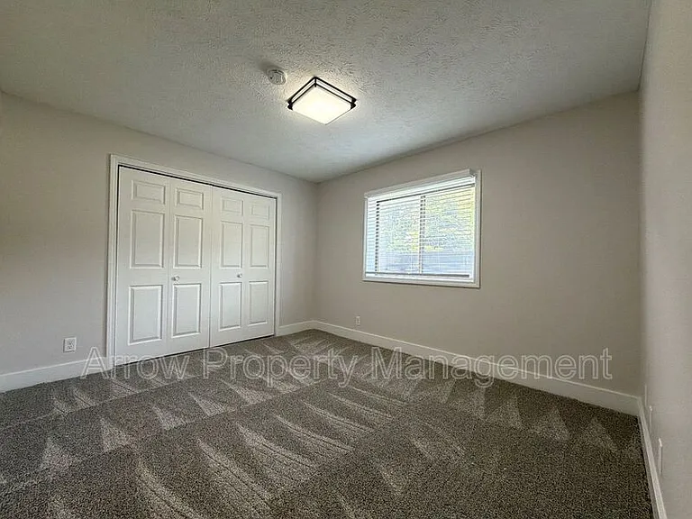 1429 N 34th St #1 — Photo 8