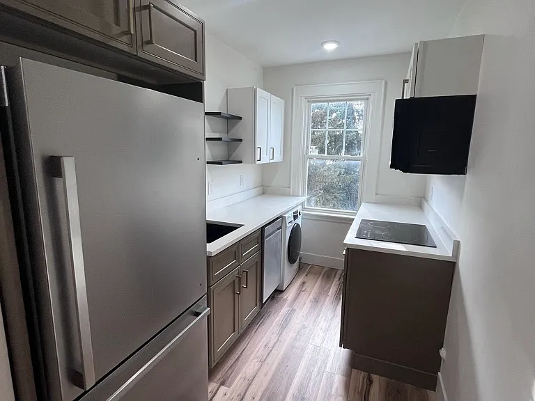 22 High St — Photo 12