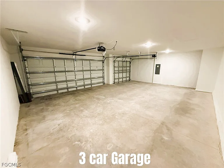 335 Parish Dr — Photo 18