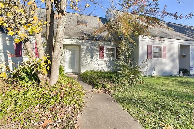 1st image of 29 Hollycrest Blvd #29