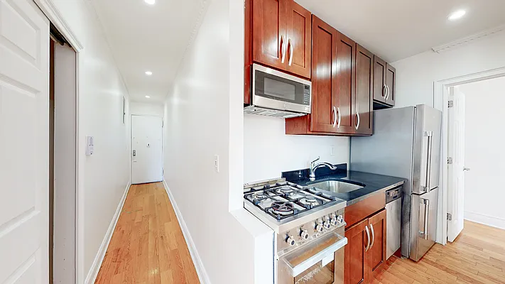 Rented by Oxford Property Group | media 6