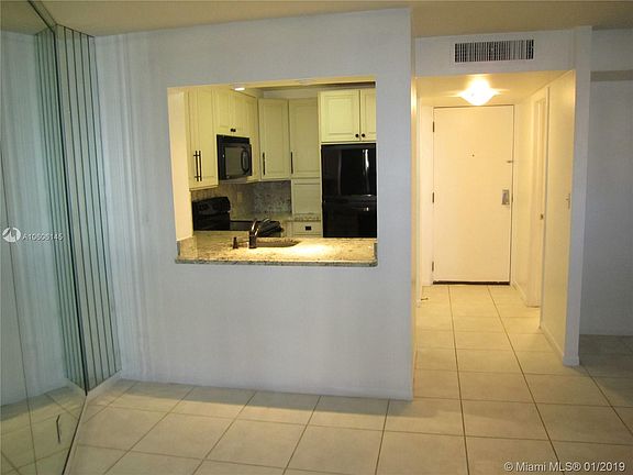 3rd image of 1350 River Reach Dr APT 112