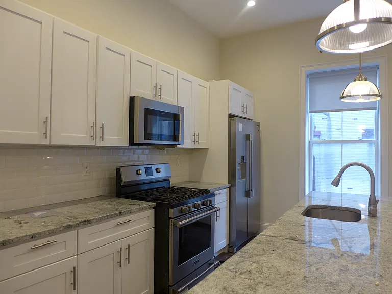 133 Northampton St #3 — Photo 1