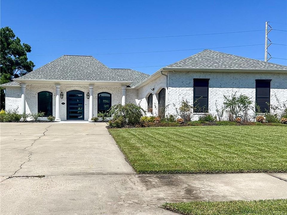 1st image of 3970 Lemongrass Cir N