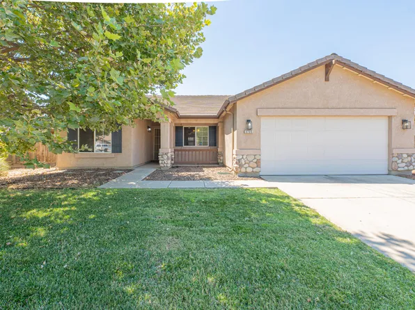 3735 E Vista Drive, Visalia, CA 93292