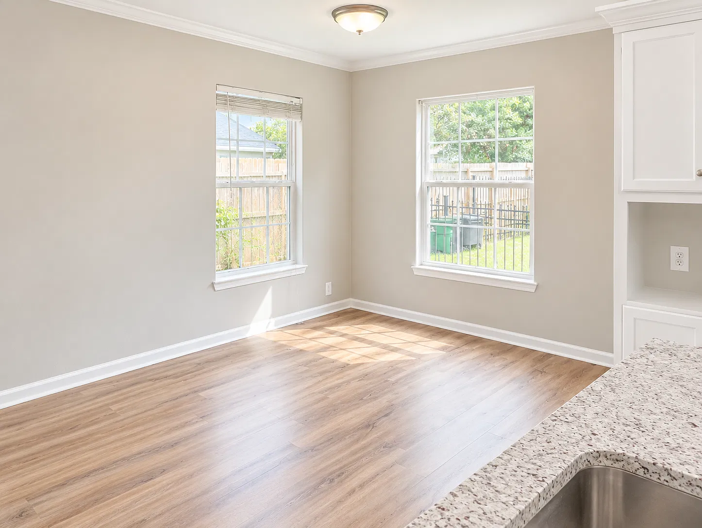 3 bed, 1209 sqft, $1,499 — Photo 4