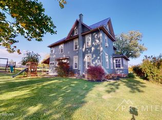 460 Maple St, Jersey Shore, PA 17740