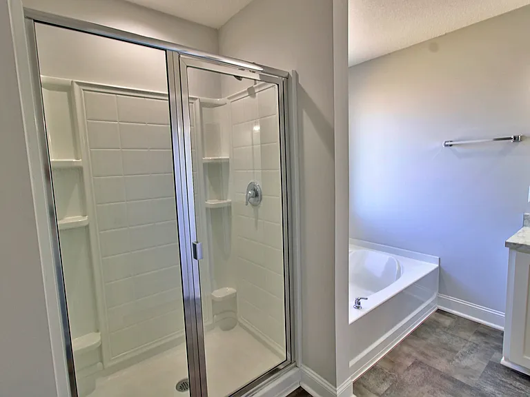 326 Fairview Cir — Photo 11