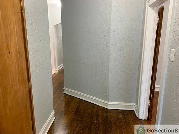 3rd image of 6710 S Chappel Ave #1