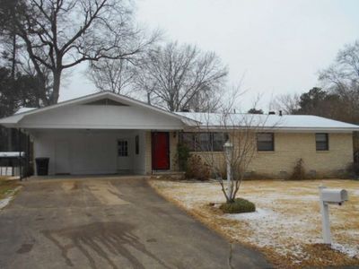 8004 McDaniel Dr, Little Rock, AR, 72209
