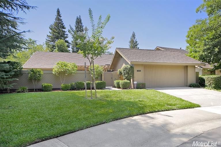 1st image of 2061 Quartz Hill Pl