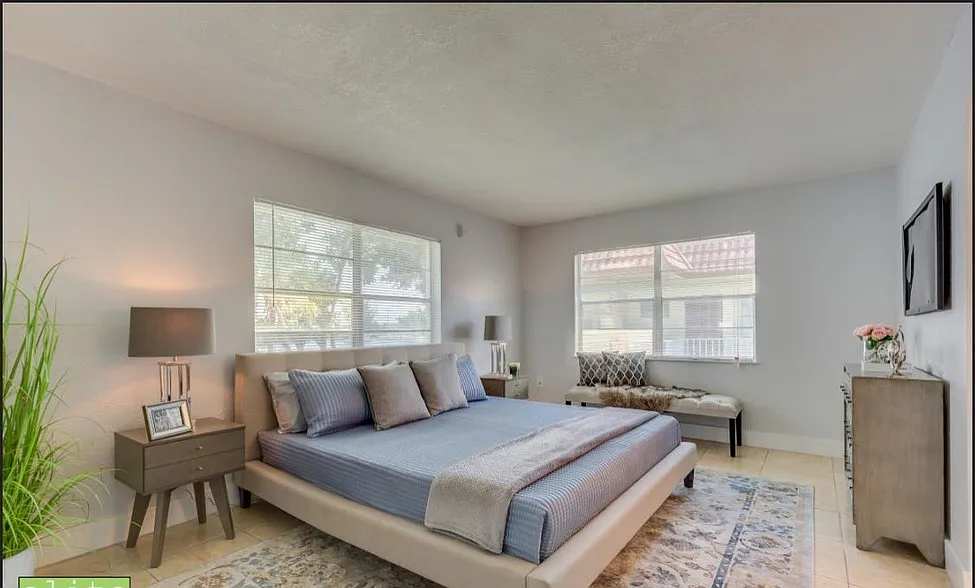 3 bed, 1198 sqft, $2,395 — Photo 1