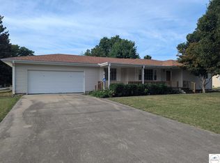1602 E Franklin St, Clinton, MO 64735