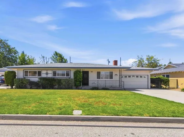 318 Carla Dr, Simi Valley, CA 93065
