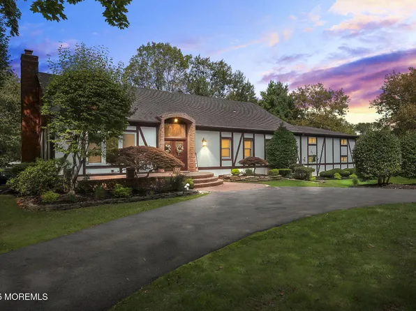 11 Goldsmith Drive, Holmdel, NJ 07733