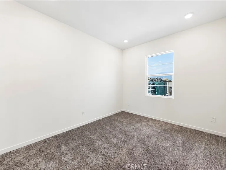 4344 Alamo Ln — Photo 32