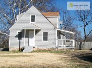 6040 Sewell Ave, Kansas City, KS 66104