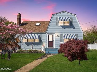 100 Bay Ave, Atlantic Highlands, NJ 07716
