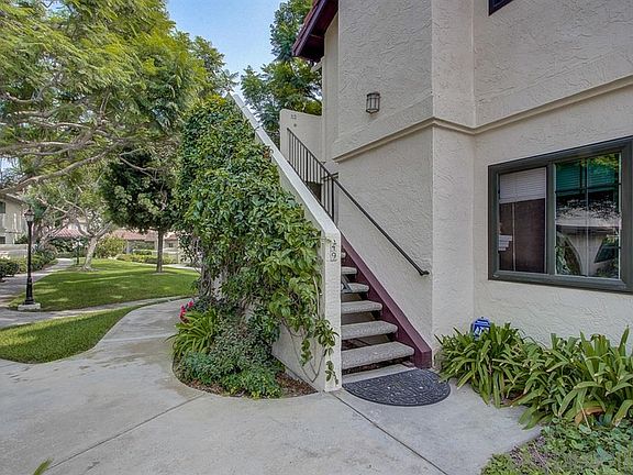 3rd image of 4240 Porte De Palmas Unit 49