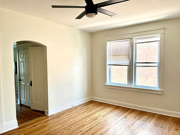 3rd image of 3421 Michigan Ave #2F