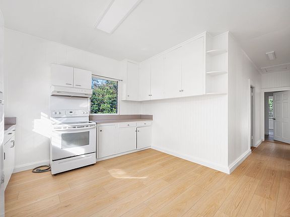 4th image of 66-1010 Kuewa Dr
