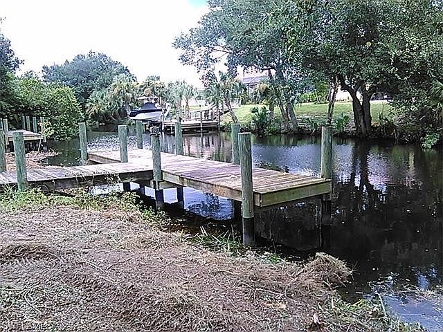 2nd image of 1600 Pangola Dr