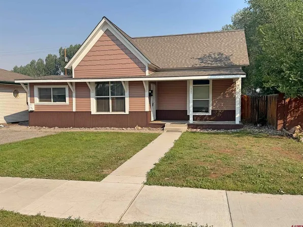 425 S 5th Street, Montrose, CO 81401