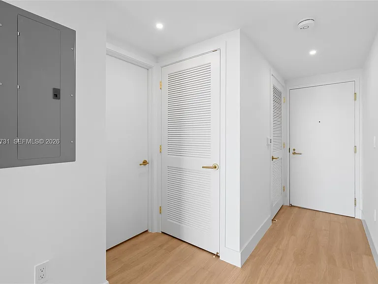 90 NE 32nd St #918 — Photo 5