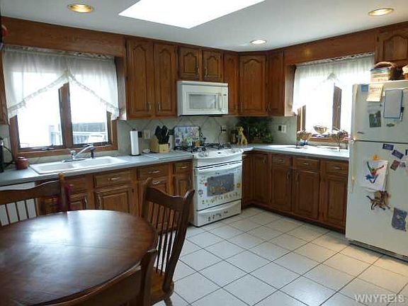 2nd image of 111 Burdette Dr