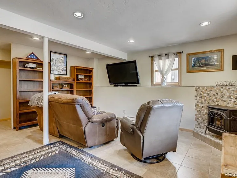 78 Aspen Village Rd — Photo 5