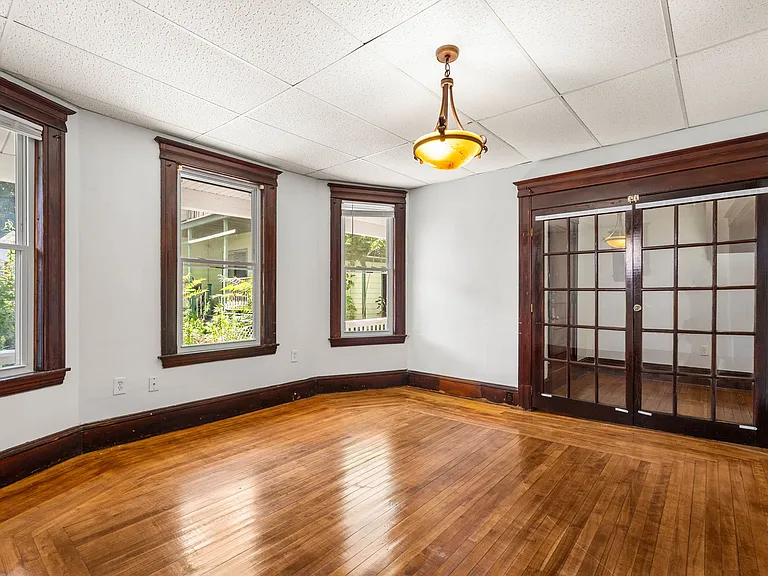 2 Montague St #1 — Photo 14